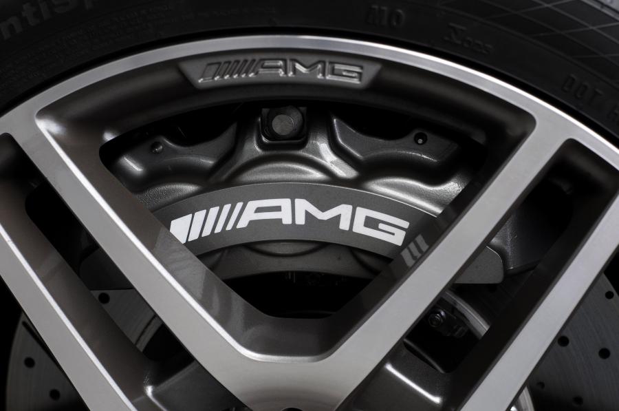  Mercedes-Benz SLS AMG 2010 года  (фото 142 из 526)